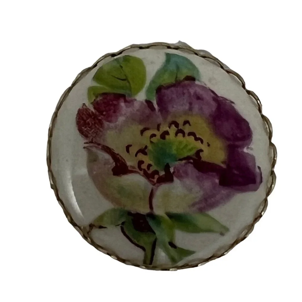 Vintage Flower Brooch Porcelain Purple and Gold‎ Tone Pin